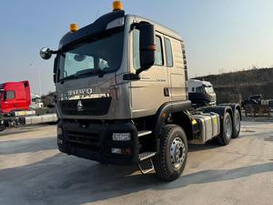 รถบรรทุกหัวลากซิโนทรัค HOWO TX 6x4 / รถพ่วงหลัก 371 แร<span class=keywords><strong>ง</strong></span>ม้า - Product Image 4