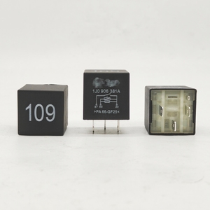 #<span class=keywords><strong>109</strong></span> <span class=keywords><strong>Relais</strong></span> de pompe à carburant 1J0906381A 357906381A 4 broches 12V 15A - Product Image 1