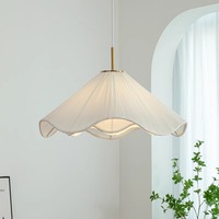 Lampe suspendue de plafond pour salon, style moderne et créatif en tissu, chambre à coucher, restaurant, éclairage domestique, lustre