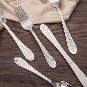 Ustensiles <span class=keywords><strong>en</strong></span> acier inoxydable de haute qualité Design baroque Repas élégants Finition miroir Cuisines minimalistes Restaurants Sans danger pour les aliments - Product Image 1