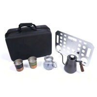 Ensemble de cafetière portable pour l'extérieur avec plateau magnétique, kit de café de voyage pour le camping, les pique-niques et les voyages