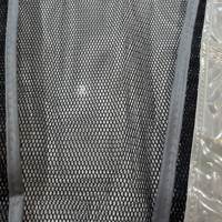 Gilet de sécurité réfléchissant noir réglable en forme de V pour la course à pied et le cyclisme, en maille polyester durable avec lumières LED