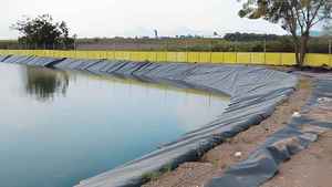 <span class=keywords><strong>HDPE</strong></span> không thấm nước <span class=keywords><strong>geomembrane</strong></span> cho tôm trang trại và ngoài trời AO dam Đầm phá Dòng 1mm 2mm <span class=keywords><strong>3mm</strong></span> mịn bề mặt vật liệu - Product Image 5