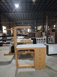 Vente directe d'usine de tables de salon de manucure, tables de salon de manucure en bois massif avec 5 tiroirs, y compris un aspirateur et une lumière LED. - Product Image 3