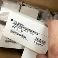 Nuevo Controlador de Programación PLC Dedicado para Automatización Industrial TSXCUSB485, Original, Disponible en Stock