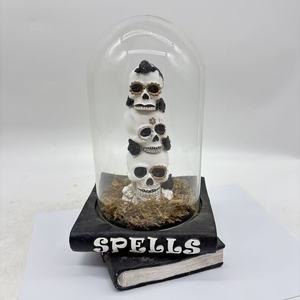 Halloween Skull Snowball Resin Decor, Resin Custom Craft with LED Light, Suitable for Halloween Parties & Home Decor& Gifting.