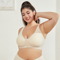 Soutien-gorge sans fil grande taille à fermeture avant, bonnets lisses, bretelles larges, confort optimal, maintien latéral, anti-affaissement, lingerie