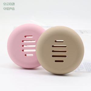 Silicone Makeup Sponge Holder Travel Case, Breathable Beauty Sponge Bag, Washable Portable Cosmetic Tool Bag with Custom Logo - Product Image 3