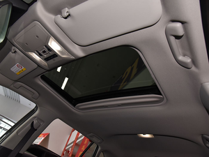 Modèles Toyota <span class=keywords><strong>RAV4</strong></span> hybrides et essence disponibles, <span class=keywords><strong>prix</strong></span> compétitif pour les achats en flotte - Product Image 5