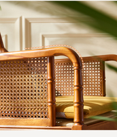 Nouveau design de chaise rétro française en bois massif avec accoudoir chaise de loisirs à dossier en rotin