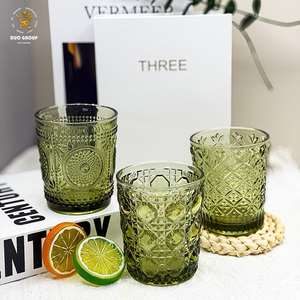 Ensemble de verres à eau verts en verre gaufré tournesol perlé, verres highball, gobelets romantiques colorés - Product Image 2