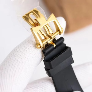 Nuevo Reloj de Moda 2026, Resistente al Agua 50M, Caja Dorada, Esfera Blanca, Correa de Goma Negra, Automático, Doble Hora, Indicador de Día y Noche - Product Image 5