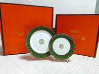 Set Perlengkapan Makan Green Bone China dengan Lis Emas, Set Peralatan Makan Mewah untuk Pernikahan & Hadiah Teh Sore, Set Mangkuk dan Piring