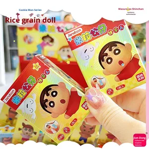 Crayón genuino pequeño Nuevo galleta hombre muñeca caja ciega serie adornos hechos a mano regalos periféricos - Product Image 1