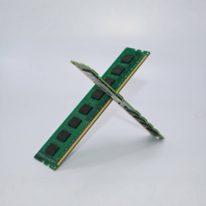 Memoria RAM DDR3 de 8GB PC3 12800 1600MHz en Stock, Componentes de Computadora, Módulo de Memoria DDR3 8G 1333 - Product Image 1