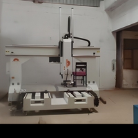 Centre d'usinage CNC 5 axes, équipement d'usinage multi-axes pour pièces courbées complexes