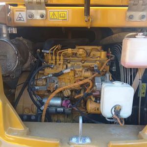 รถขุดตีนตะขาบ Caterpillar 308 ขนาด 8 ตัน มือสอง รถแทรกเตอร์ใช้งานแล้ว รถขุดขนาดใหญ่ สำหรับงานหนัก Kawasaki รุ่นปี 2021 คุณภาพสูง - Product Image 5