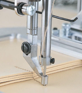 Machine à coudre industrielle informatisée à grande vitesse, point noué, commande tactile personnalisée, machine à coudre à motifs - Product Image 3