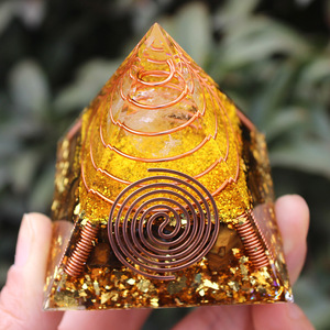 Pyramide d'orgone en citrine spirale avec feuille d'or, génératrice d'énergie faite à la main, pour la prospérité, la chance, la guérison, décoration, baptême, Art Déco, <span class=keywords><strong>anniversaire</strong></span> - Product Image 3