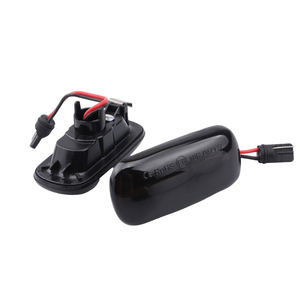 Clignotant de garde-boue avant gauche pour Audi - Product Image 2