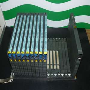 สกรู461-3AA01-0AA0 6ES7ของแท้ของใหม่1plc ชิ้น422-1BL00-0AA0 6ES7ชำรุด - Product Image 1