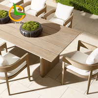Ensemble de table à manger 8 places en teck, mobilier d'extérieur moderne, table et chaises pour villa, restaurant, table carrée