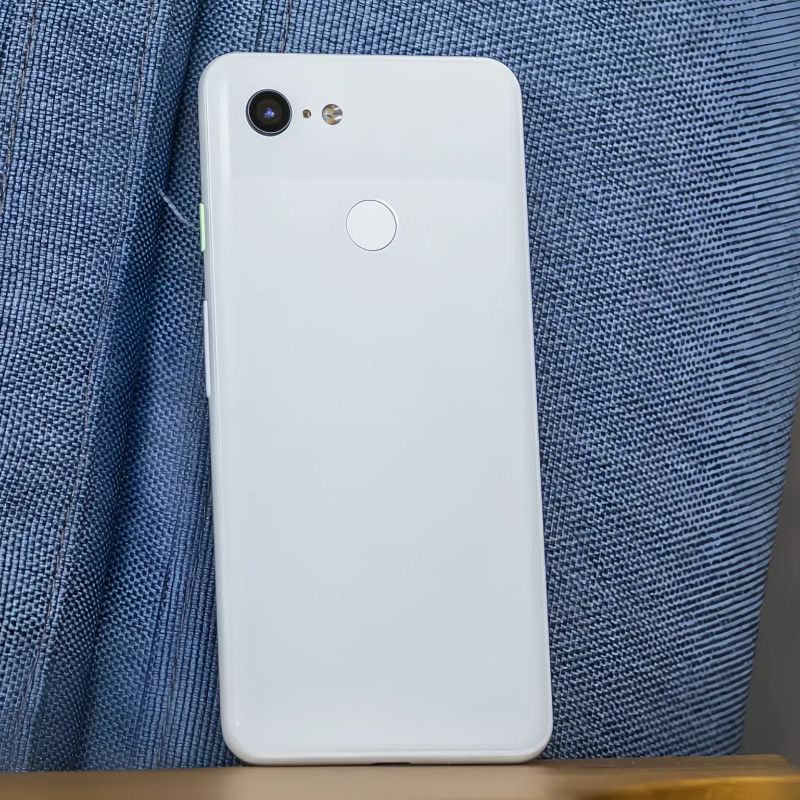 สีขาวชัดเจน