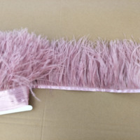 Vente en gros de plumes d'autruche blanches de 10-15 cm, 3 plis d'épaisseur, bordure teinte, franges, plumes d'autruche pour robe de mariée, vêtements de danse