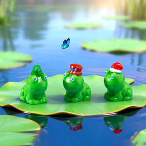 ตุ๊กตากบเรซิ่นขนาดเล็ก 7 แบบ พร้อมหมวกสำหรับตกแต่งสวนเทพนิยาย - Product Image 3