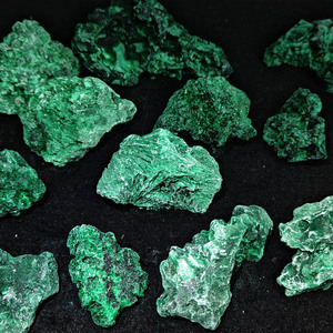 Offerta Speciale: Pietra Grezza Naturale <span class=keywords><strong>di</strong></span> Malachite, <span class=keywords><strong>Cristallo</strong></span> Minerale, Esemplare <span class=keywords><strong>di</strong></span> Roccia Verde, <span class=keywords><strong>Cristallo</strong></span> Curativo per Decorazione - Product Image 3