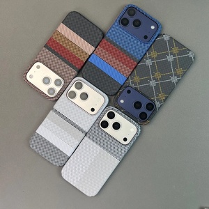 Coque de téléphone ultra-fine givrée effet fibre de carbone antichoc pour iPhone 17 12 13 Pro Max 14 15 16 Plus 17 Air - Product Image 2