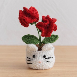 Planta de claveles tejida a mano en maceta, muñeco de ganchillo de hilo terminado, regalo de San Valentín y Navidad, adorno moderno para escritorio. - Product Image 3