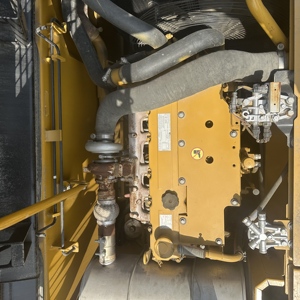 รถขุดตีนตะขาบ Caterpillar CAT320D Cat 320D2 20 ตัน คุณภาพสูง ของแท้จากญี่ปุ่น มีสินค้าในสต็อก - Product Image 6