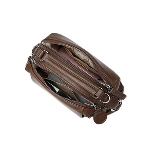 Sac Boston Zenos rétro en cuir PU, grande capacité, décontracté, bandoulière/épaule, polyvalent, toutes saisons, mode, pour trajets quotidiens - Product Image 4