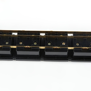 Yosun özelleştirilmiş 1P <span class=keywords><strong>32A</strong></span> devre kesici PDU evrensel soket veri merkezi için kabin rafı <span class=keywords><strong>DC</strong></span> AC güç dağıtım ekipmanları - Product Image 3