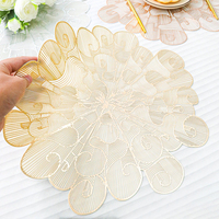 Tapis à café en PVC à motif floral européen |   Nouvelle Arrivée - Vente en Gros - Set de Table Rouge Doré pour Noël et Mariage - Décoration de Table Occidentale