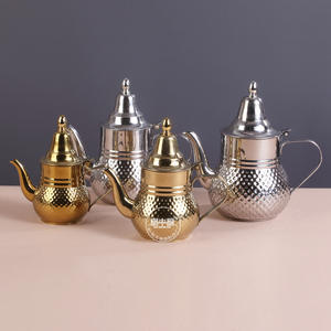 Bouilloire en acier inoxydable à motif marocain, infuseur en maille, non magnétique, design moderne et minimaliste, compatible gaz et <span class=keywords><strong>induction</strong></span> - Product Image 1