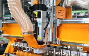 Roulement de moteur de routeur CNC haute efficacité KIN-NC12 pour la production de contreplaqué, machine industrielle de découpe et de fraisage du bois à commande PLC - Product Image 5