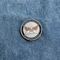 Pièces commémoratives institutionnelles en alliage de zinc gravées sur mesure avec motif d'aigle, en émail doux or et argent