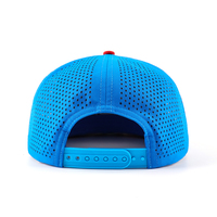 Casquette Snapback 5 Panneaux en Nylon Imperméable avec Bord Plat Perforé au Laser et Logo Brodé Personnalisé pour le Golf