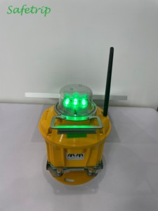 Luz de umbral de pista portátil con certificación ICAO Safetrip, alimentada por energía solar/batería, luz LED verde unidireccional para <span class=keywords><strong>aeropuerto</strong></span> - Product Image 1