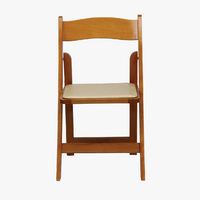 Chaises pliantes Chiavari en bois massif pour l'extérieur - Empilables, durables, écologiques pour les mariages, les banquets et les événements