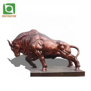 Полимерная статуя животного, различные стили, стекловолоконная статуя быка, настенная уличная скульптура быка