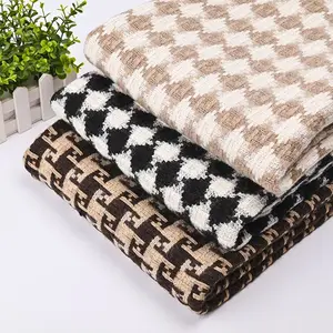 Großhandel Winter Hundestouth-Garn gefärbtes Gewebe Polyester Baumwolle Tweed Karussellstoff für Herbst Winterkleid Damenmantel