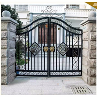 Personnalisé Nouveau Produit Style Italien En Fer Forgé Décorer pour Portes Cour Porte En Fer