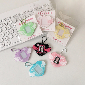 Llavero al por mayor con diseño de alas de ángel, colgante hueco para fotos, llavero con corazón para estudiantes, soporte para fotos de 1 pulgada - Product Image 4