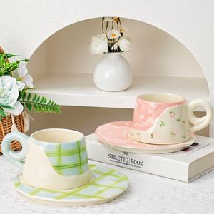 लेली इन रचनात्मक हाथ से तैयार किए गए चेरमिक कप और प्लेट सेट आला अंडरग्लाज़ रंग कॉफी कप - Product Image 2