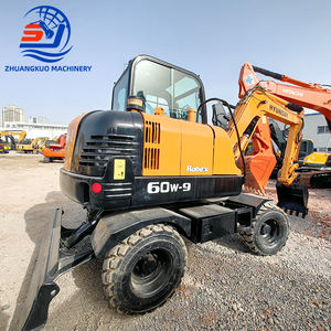 Excavatrice sur pneus Hyundai 60W-9 d'occasion, 6 tonnes, haute performance, livraison gratuite, bon prix, petite excavatrice d'occasion à vendre - Product Image 2