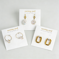 Cartes de présentation de bijoux en papier blanc avec logo personnalisé en feuille d'or pour boucles d'oreilles et colliers