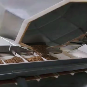 NOUVEAU Moteur de pompe à engrenages PLC pour équipement commercial de traitement des aliments pour chiens NEAT 380V/50Hz 5.5-7.7Kw, sortie stable, garantie 1 an - Product Image 1